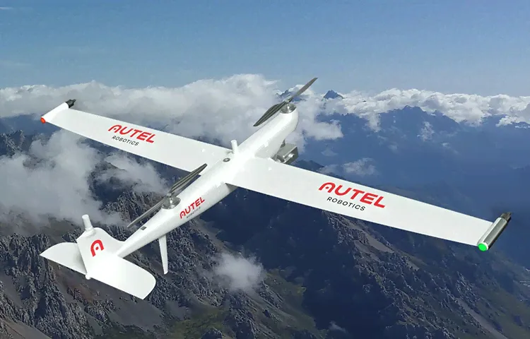 Квадрокоптер-самолет Autel Dragonfish (VTOL)